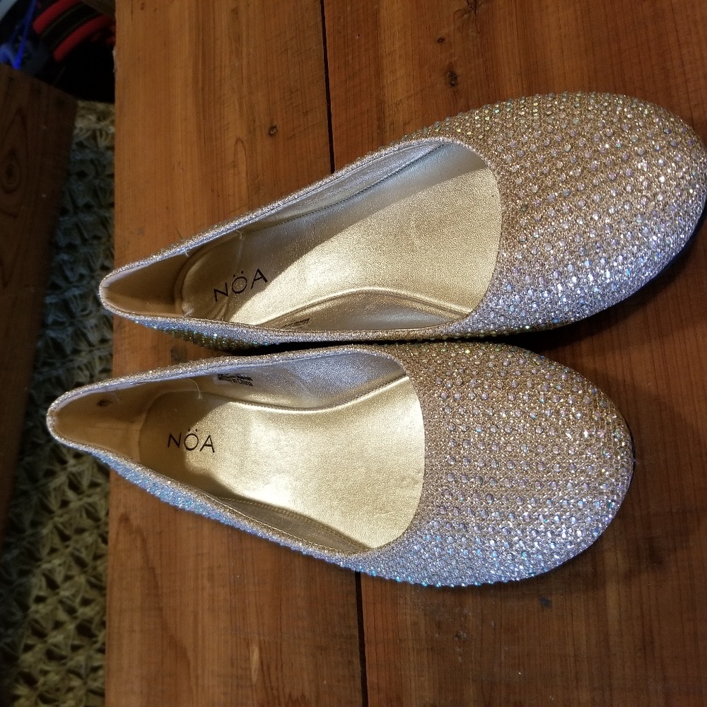 NOA Sparkly Gold Flats
